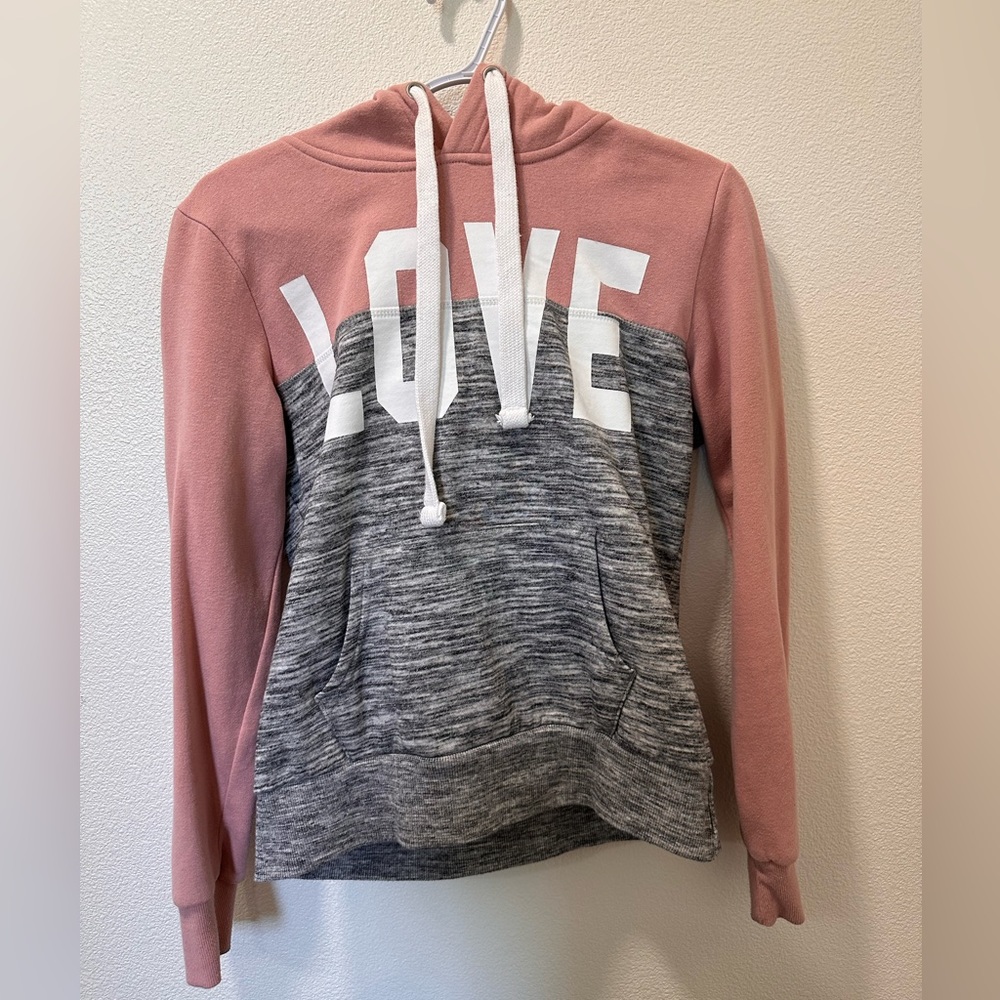 Love sweatshirt